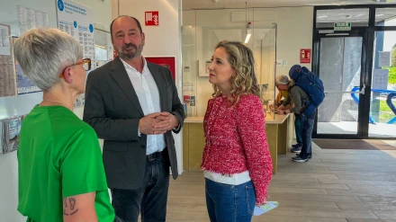 Merelles y Aneiros este viernes en el albergue de Ferrol