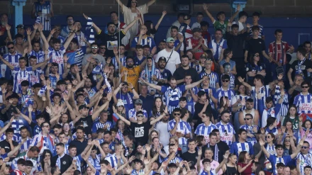 La grada de la Ponferradina durante el encuentro ante la Cultural