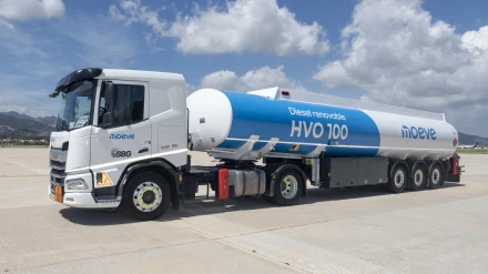 South y Moeve apuestan por el uso del diésel renovable HVO100 para impulsar la descarbonización aeroportuaria