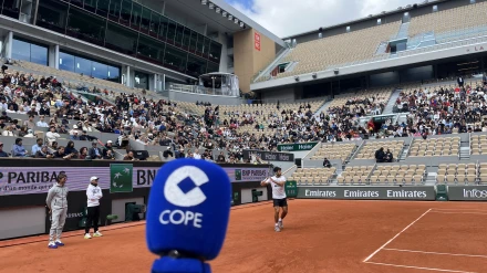 Carlos Alcaraz ya conoce su camino en Roland Garros, donde defiende corona.