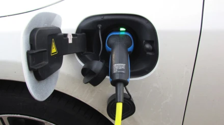 El coche eléctrico se hace fuerte en Alicante