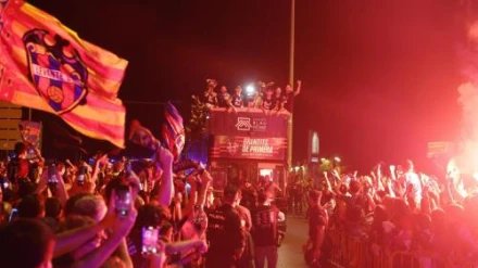 Los jugadores llegan a la fuente de las Cuatro Estaciones