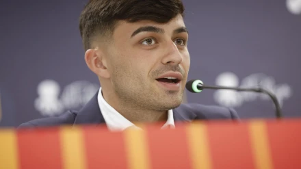 Pedri, durante una rueda de prensa de la selección española