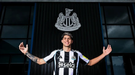 El delantero español Antonio Cordero ficha por el Newcastle United inglés.REMITIDA / HANDOUT por NEWCASTLE UNITEDFotografía remitida a medios de comunicación exclusivamente para ilustrar la noticia a la que hace referencia la imagen, y citando la procedencia de la imagen en la firma05/6/2025