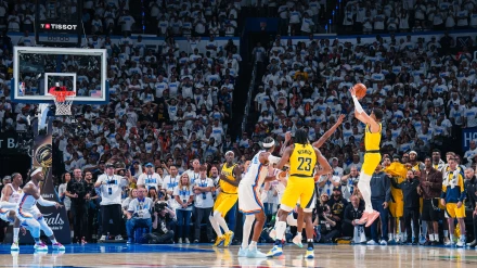 El tiro de Tyrese Haliburton que dio la victoria a los Pacers en el primer partido.