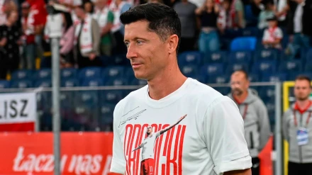 Robert Lewandowski, antes de un partido con la selección de Polonia