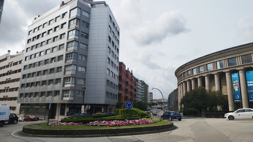 Glorieta de América de A Coruña y Palacio de la Ópera