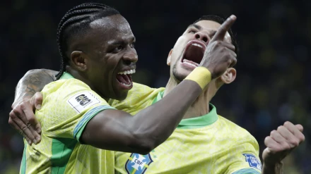 Un gol de Vinicius sirvió a Brasil para ganar a Paraguay (1-0) y meterse en el Mundial.