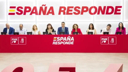 Pedro Sánchez preside la reunión de la Ejecutiva Federal del partido celebrada este lunes en Ferraz