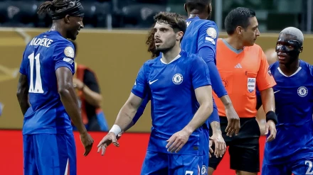 Los jugadores del Chelsea celebran su gol