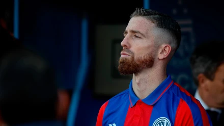 Iker Muniain, durante un partido con San Lorenzo