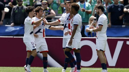 El PSG celebra el gol al Seattle