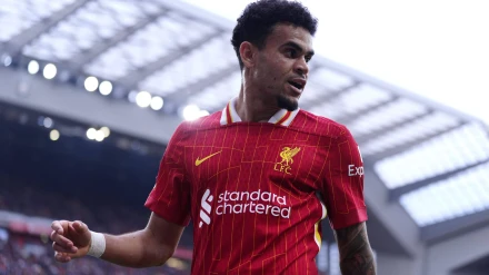 Luis Díaz, con la camiseta del Liverpool