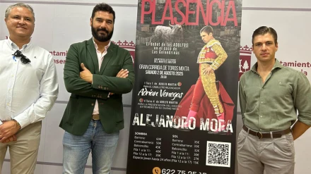 Presentación de la corrida de toros de Plasencia (Cáceres)