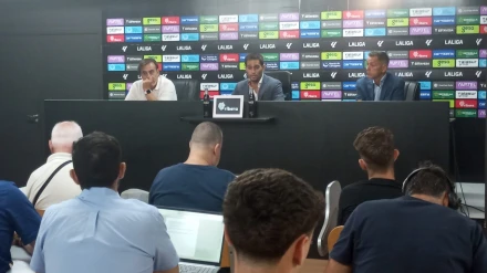 Alejandro Arribas junto a Javi Hernández y Víctor Alonso