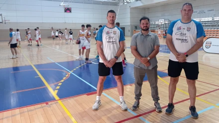 Linares acoge el XI Campus Internacional ‘Chus Mateo Academy’ con 50 jugadores de 15 países