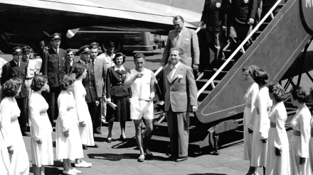 T1A50F Olympic Games, 1972 Munich, arrival of the Olympic fire, airport Riem, Munich, 1972, Additional-Rights-Clearance-Info-Not-Available