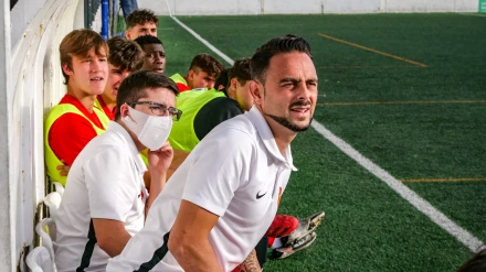 Sergio García, del banquillo de la Damm al de la selección sub 17