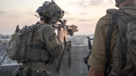 Soldados israelíes vigilan la franja de Gaza