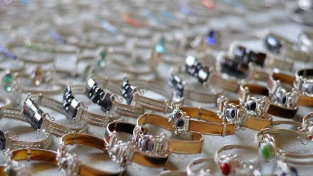 Selección de joyas hechas a mano