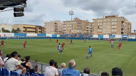 Momento del partido entre el Águilas FC y la Deportiva Minera