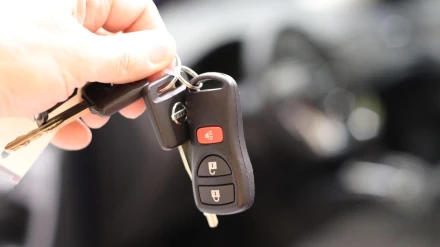 El verano pasa factura a tu coche más de lo que piensas. Asegúrate de que todo está en orden antes de retomar el día a día