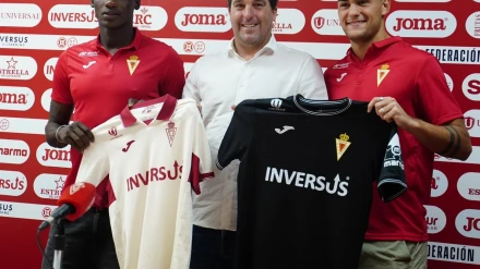 Asier Goiria presenta a Piñeiro y Sekou