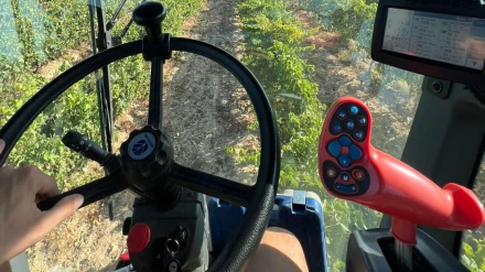 La máquina que ha cambiado la fotografía de la vendimia en Rioja: "No hay opción"
