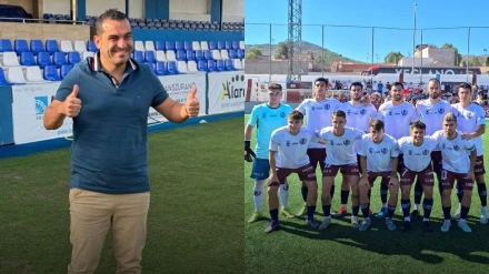 Adrián Hernández, entrenador del Águilas FC y once del Yeclano Deportivo ante la Deportiva Minera