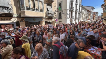 Momento de protesta contra Oroel Park