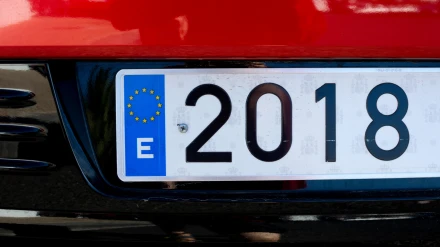 Imagen de recurso de una matrícula de un coche español