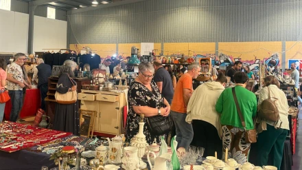 La feria se celebró en el pabellón de A Xuventude