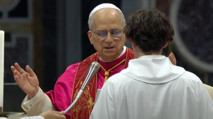 El Papa León XIV durante la vigilia de oración por el Jubileo de la Consolación