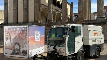 Campaña 'Cuidamos Mérida' del Ayuntamiento y FCC