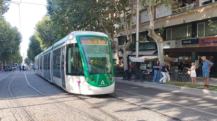 Así fue el regreso del tranvía a las calles de Jaén