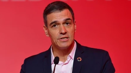 Sánchez anuncia 1.000 millones de inversión en el aeropuerto de Alicante de 2027 a 2031