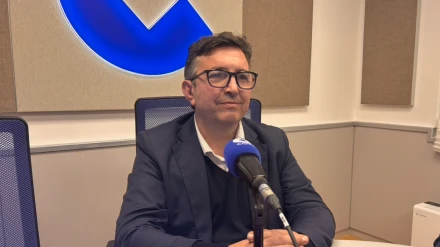 Vicente Lafuente en los estudios de COPE Valencia