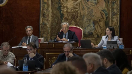 El presidente de la Diputación de Córdoba, Salvador Fuentes (centro), durante el Pleno de septiembre.POLÍTICADIPUTACION DE CORDOBA