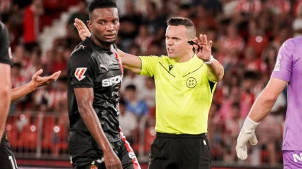 Polémica en el Almería - Sporting