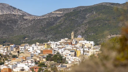 Les obres a la plaça de les Pesqueres de Benitatxell transformaràn en un nou espai urbà per al gaudi de la ciutadania