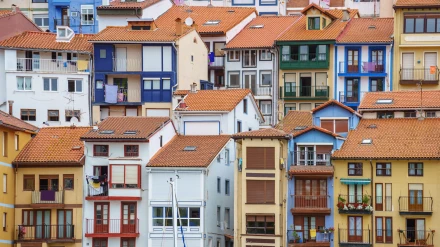 Varias comunidades de vecinos