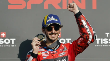 Bagnaia consiguió en la sprint de Motegi su primera victoria de una temporada aciaga.