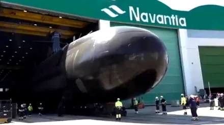 S-82 preparado para su puesta a flote