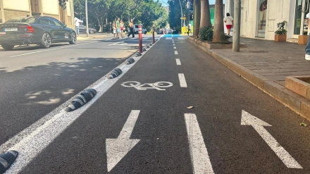 Carril bici en la calle Méndez Núñez