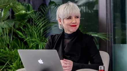 06/02/2023 La investigadora del Instituto de Filosofía del Consejo Superior de Investigaciones Científicas, Remedios Zafra, interviene en el acto 'Conversación para la igualdad en la Ciencia' organizado por la Secretaría de Igualdad en el Círculo de Bellas Artes, a 6 de febrero de 2023, en Madrid (España). La Secretaría de Igualdad ha organizado con motivo del Día de la Mujer en la Ciencia, que se celebra el próximo sábado 11 de febrero, el acto 'Conversación para la igualdad en la Ciencia' en el que han participado la ministra de Ciencia e Innovación, Diana Morant, y la secretaria de Igualdad, Andrea Fernández.POLITICA Ricardo Rubio - Europa Press