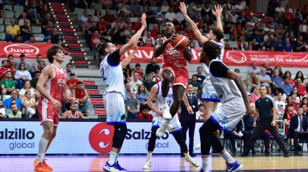 Dylan Ennis apareció en los momentos clave
