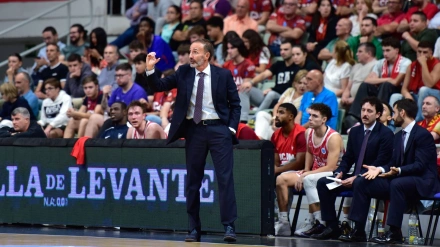 Sito Alonso, entrenador de UCAM CB