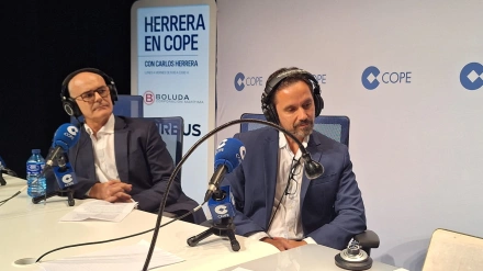 José Antonio Merchán, CEO de Boluda Towage Spain y Portugal y Daniel Morales, delegado en Cádiz de Boluda Shipping