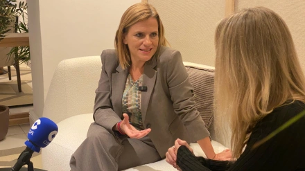 Pilar Bernabé (PSPV): “‘Lo ha dicho la radio’, esa era la fuente realmente fiable en mi casa"