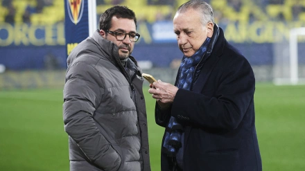 Roig Negueroles, el consejero delegado del Villarreal, junto a Fernando Roig, presidente del Villarreal.